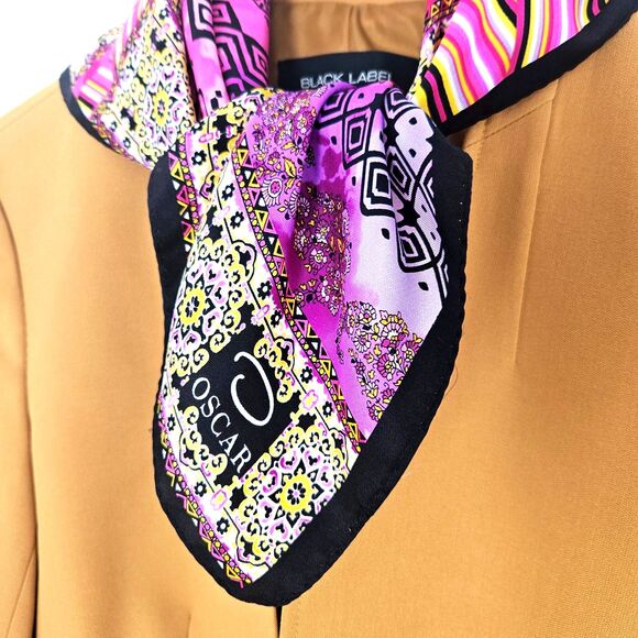 Vintage OSCAR de La Renta Pink Purple Scarf Neckerchief Women Floral Geometric - Picture 3 of 5